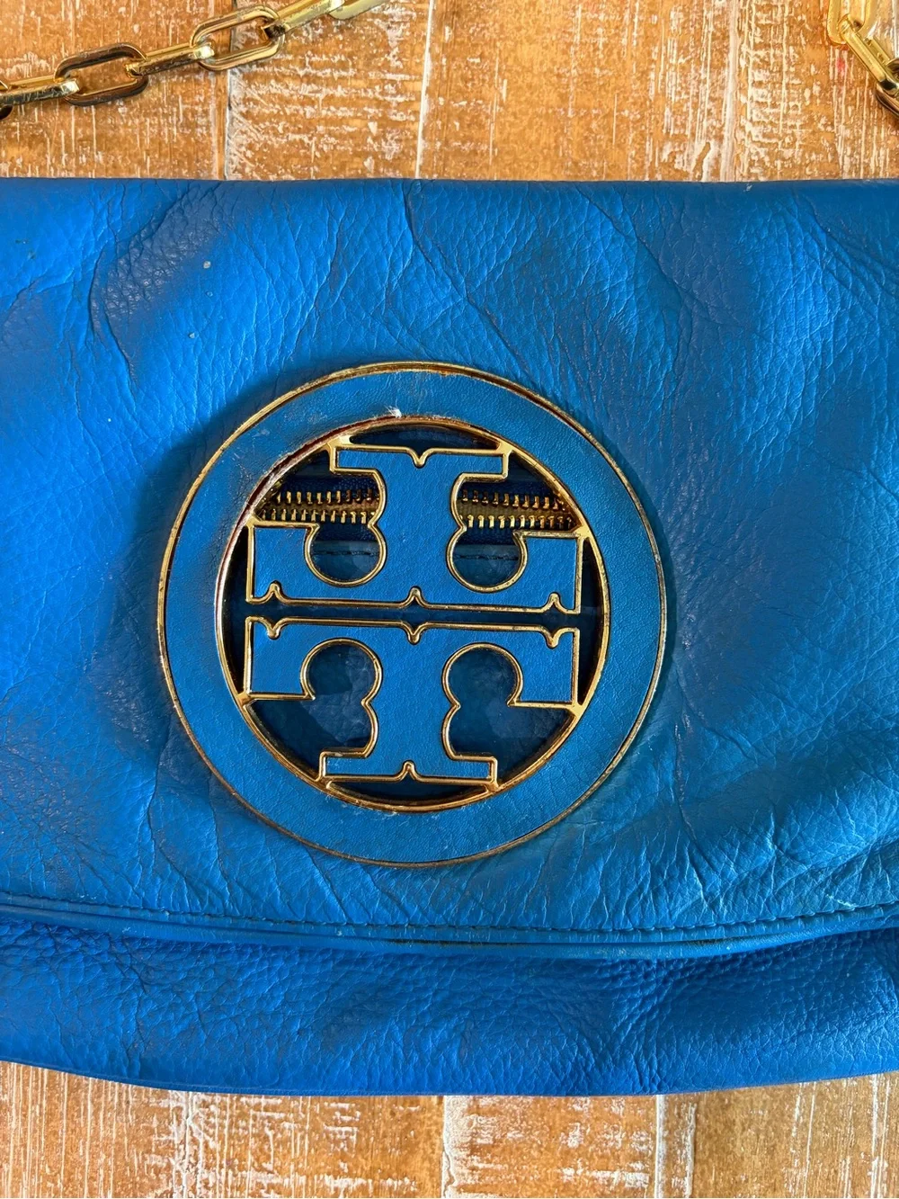 Tory Burch Amanda Foldover Messenger Bag Blue Leather Gold Chain Crossbody